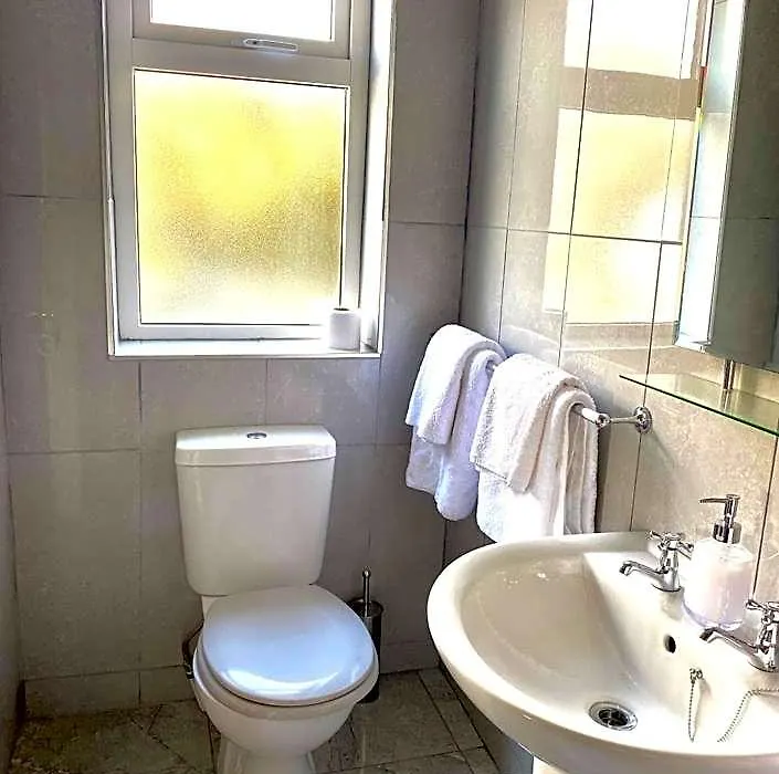 Seven Oaks B&B-1