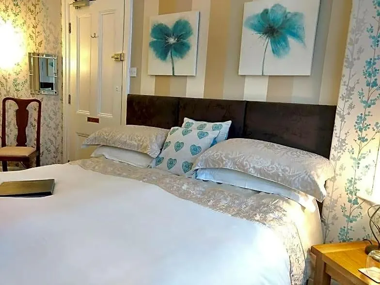 Rutland West Guest House-1