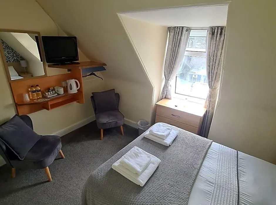 Glenmoore Guest House-1