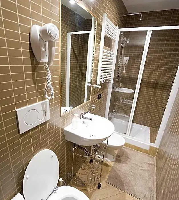 Funny Rooms-1