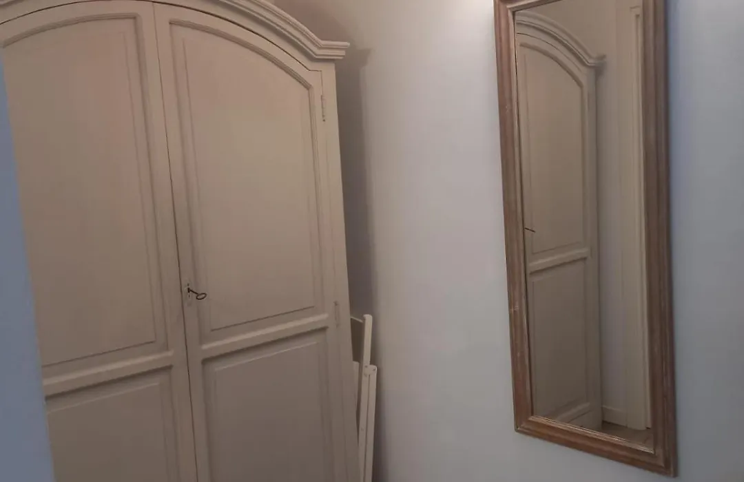 B&B Nadine Forlì - boutique eco stay con parcheggio gratuito-1