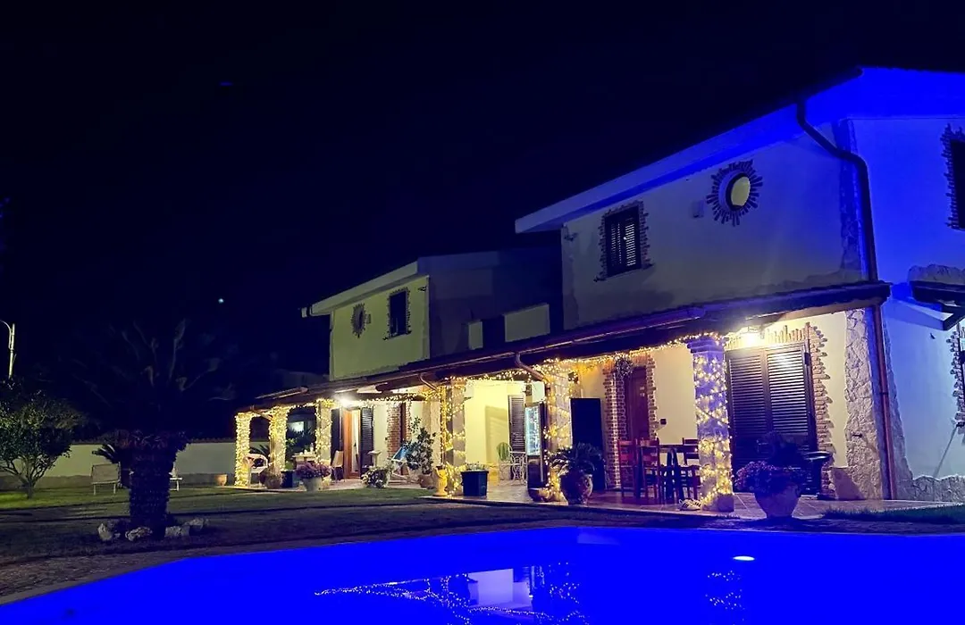 Resort Luxury Affitta Camere-1