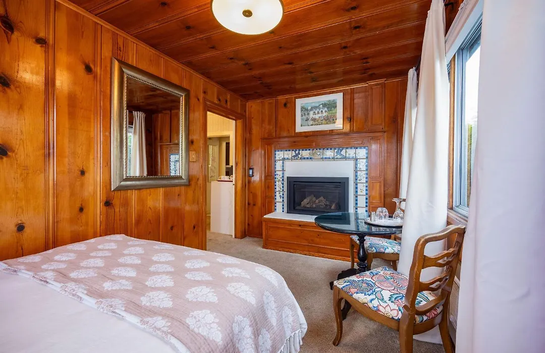 Mill Rose Inn-1