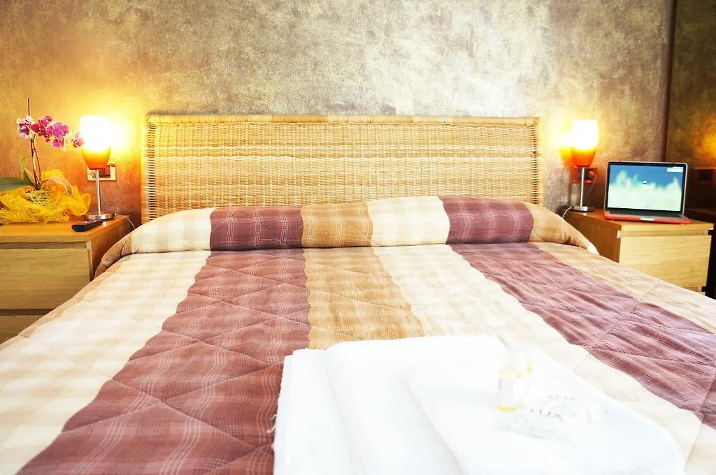 B&B Stephany-1