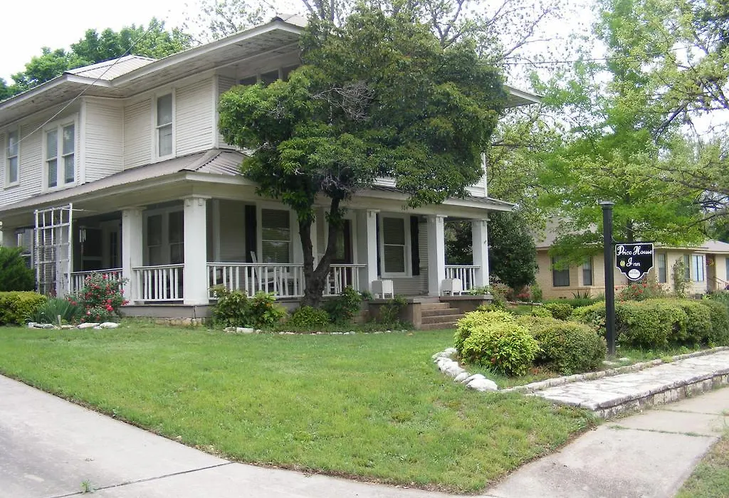 Pricehouseinn-1