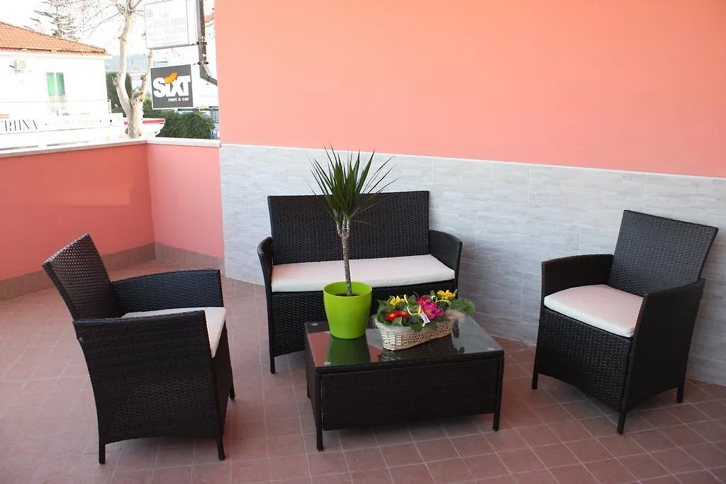 Bed & Breakfast La Perla Rosa-1