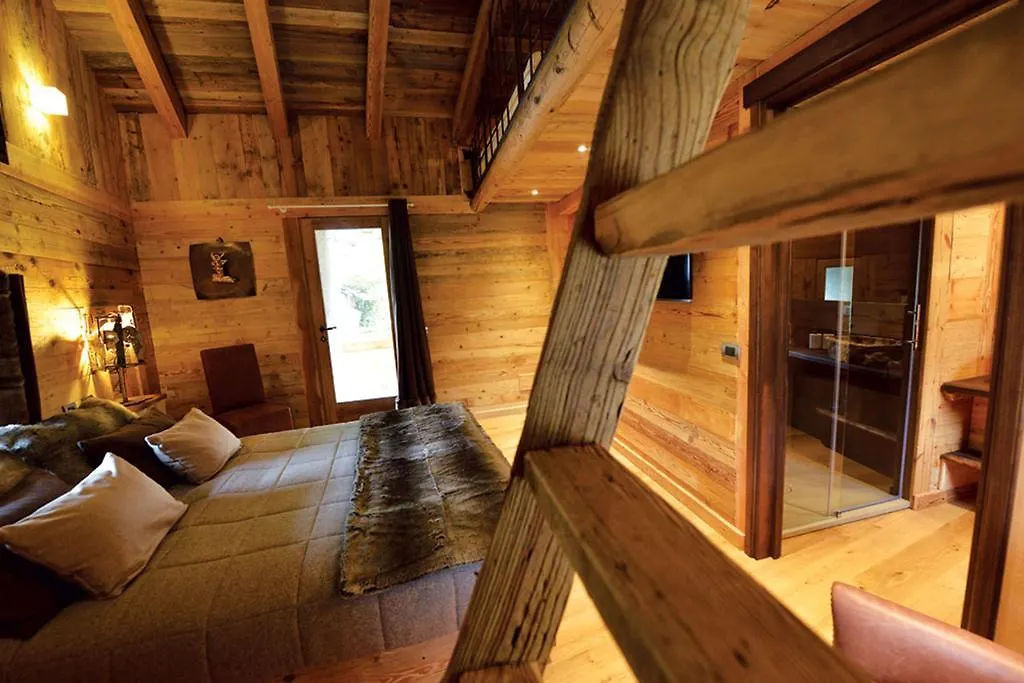 La Maison De Dolphe Chalet De Charme & Art Gallery-1