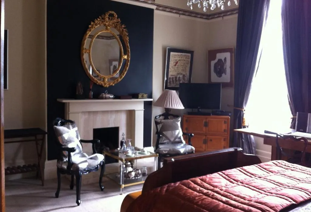Cotter House Luxury Retreat-1