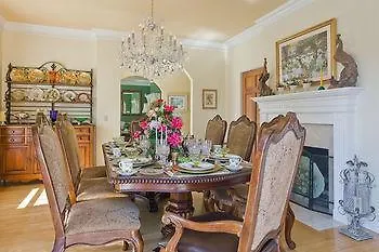 Annabelle Bed & Breakfast-1