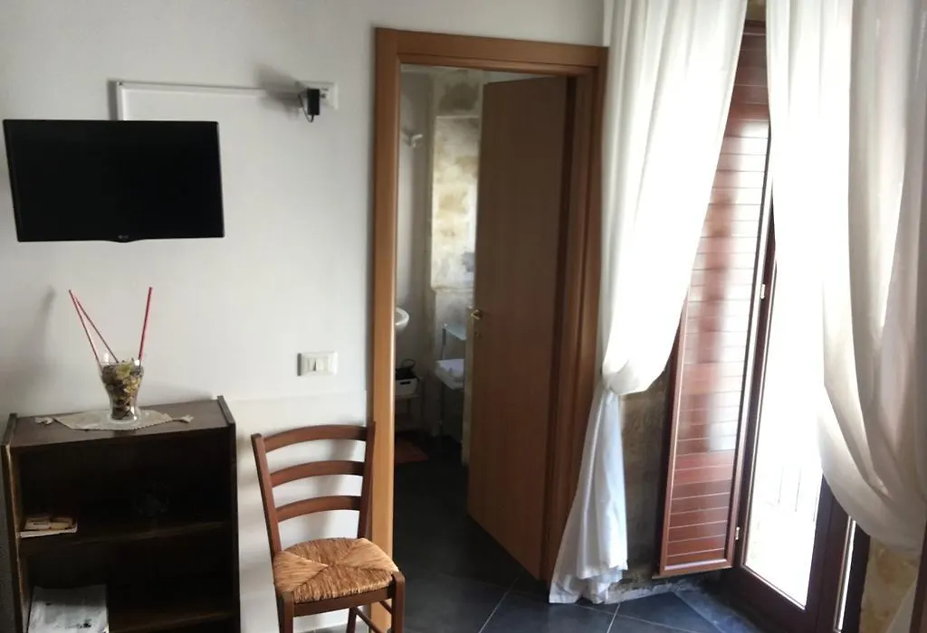 Bed And Breakfast Araba Fenice-1