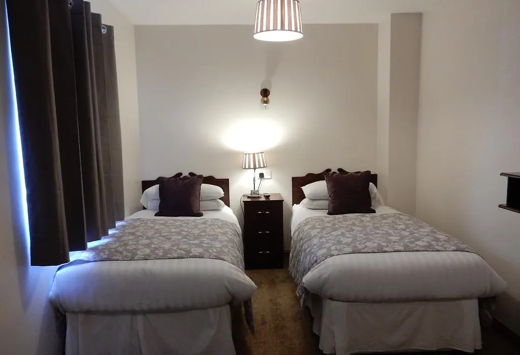 Auburndale B&B-1