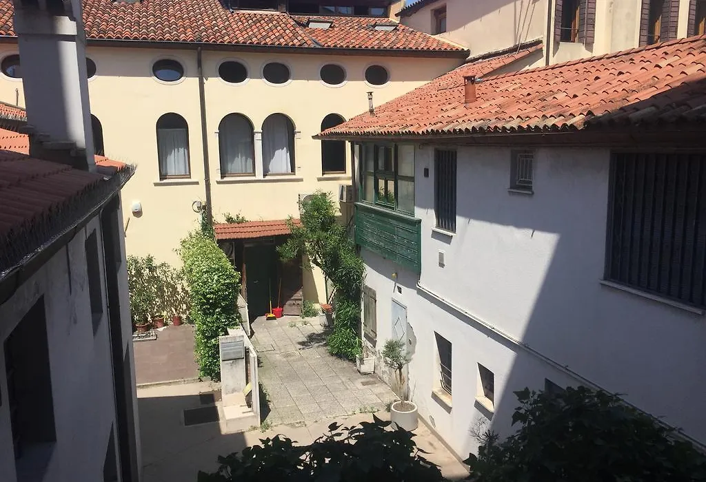 Residenza Giacomuzzi-1