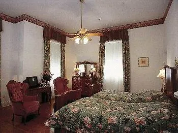 Hubbard Mansion B And B-1