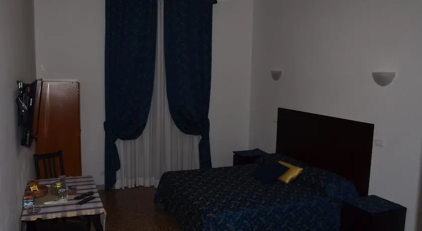 Incantoromano Guest House-1