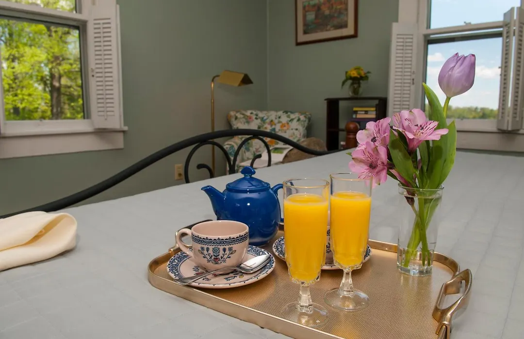 Orchard Inn-1