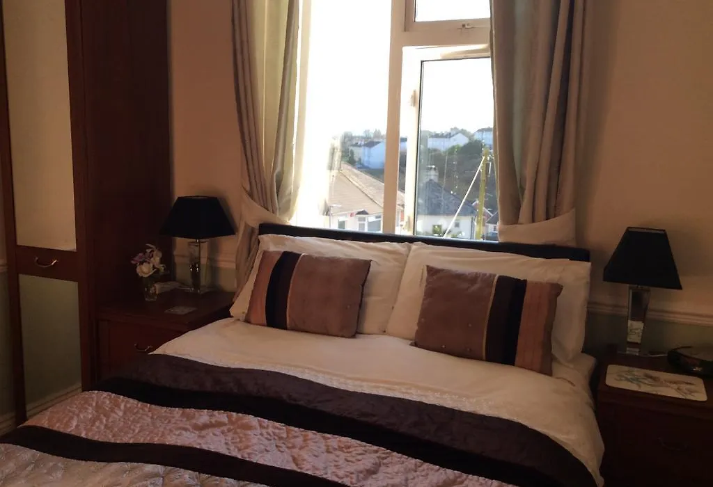 Alma Lodge Guest House-1