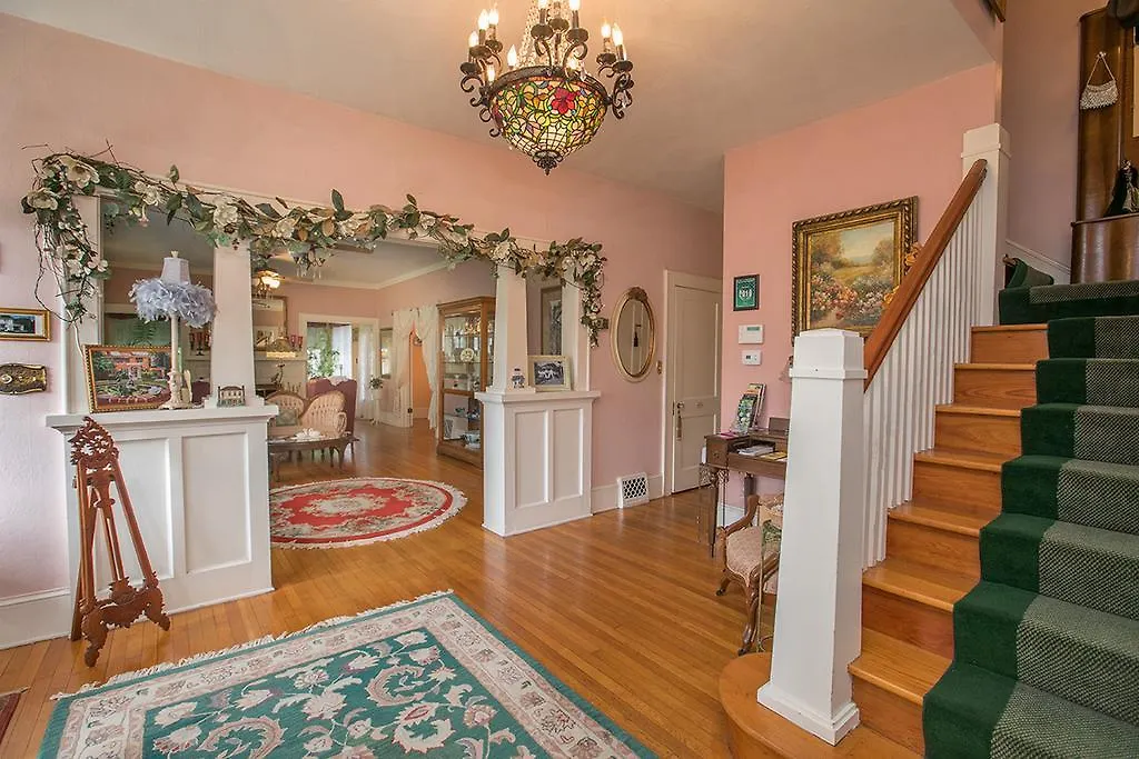 Magnolia Inn B&B-1