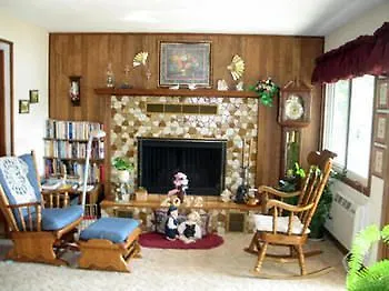 Lakeshore Bed & Breakfast-1