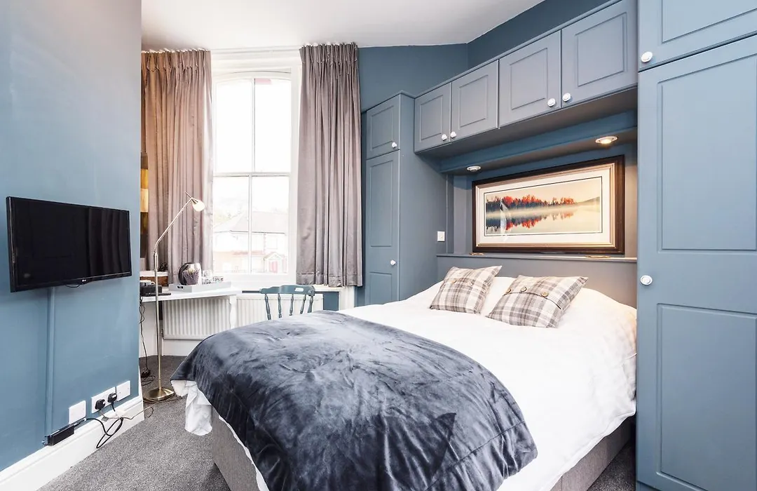 Summerfield Pub & Boutique Rooms-1
