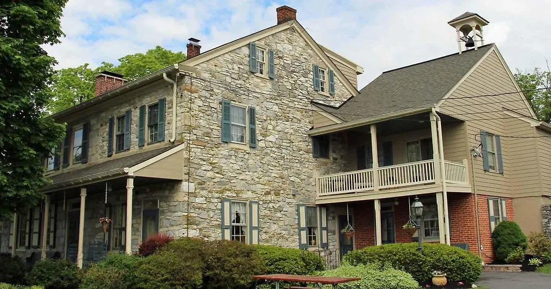 Rocky Acre Farm Bed & Breakfast-1