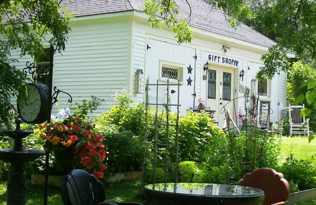 Cobblestone Bed And Breakfast-1