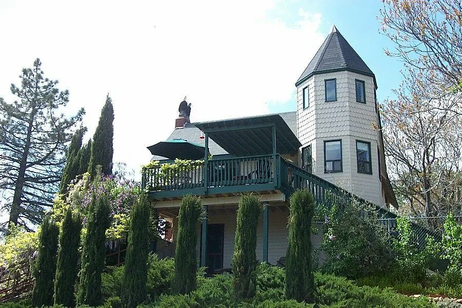 Eaglenest Bed & Breakfast-1