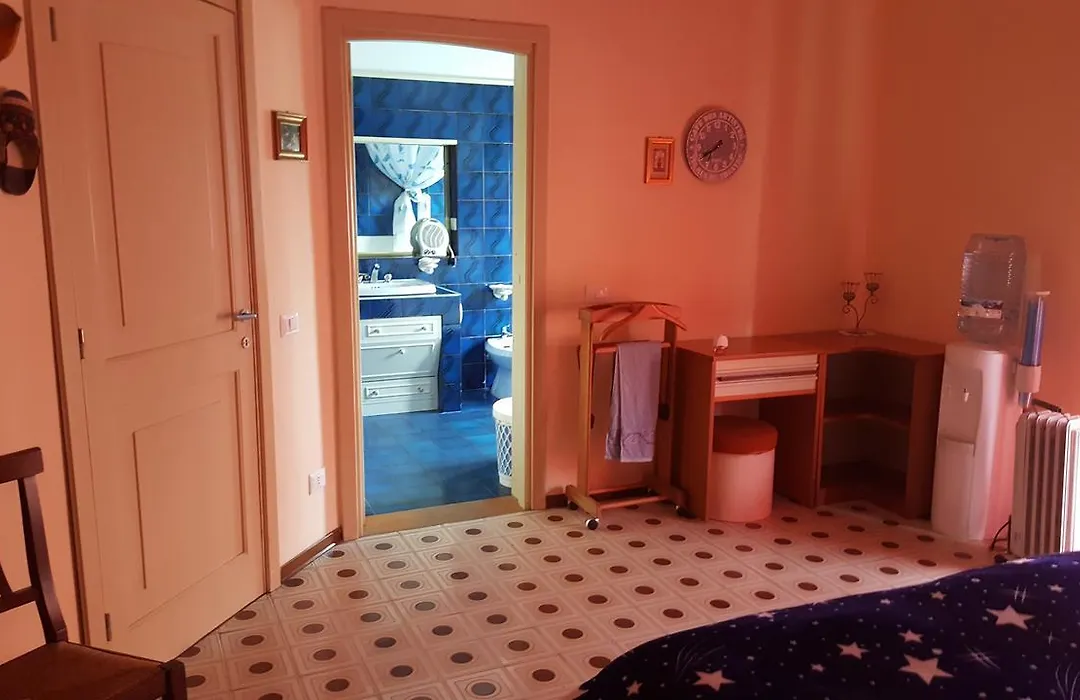 B&B Le Mille E Una Notte-1