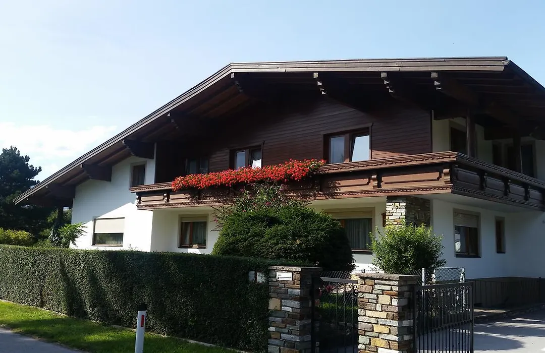 Haus Angelika - bed&breakfast - Innsbruck/Igls-1