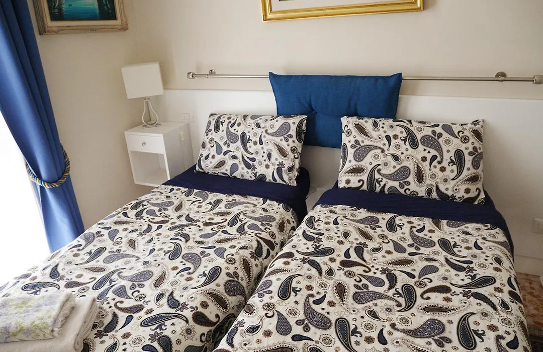 Nori Guest House-1