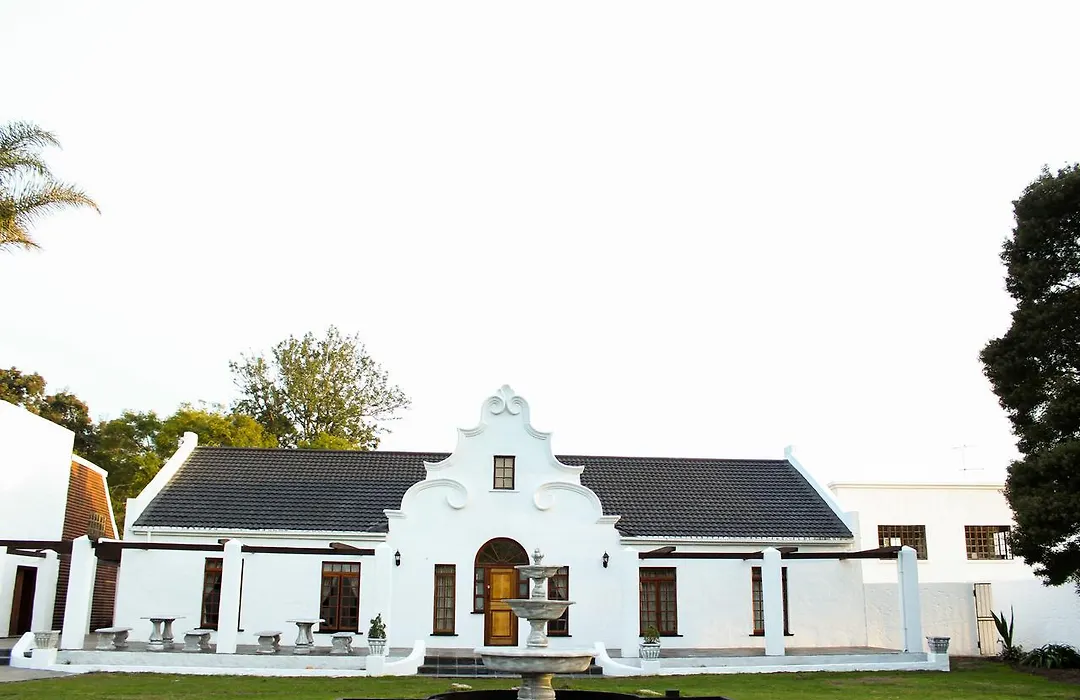 Victoria Heights B&B-1