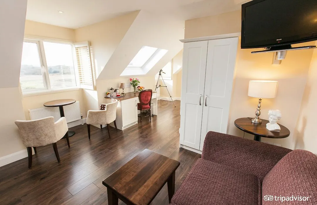 Sea Breeze Lodge B&B Galway-1