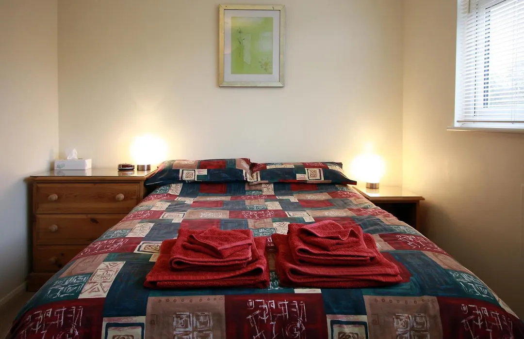 Abacus Bed And Breakfast, Blackwater, Hampshire-1