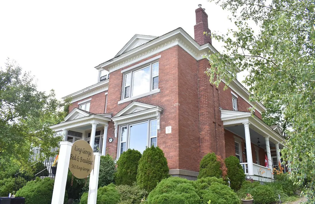 King George B&B-1