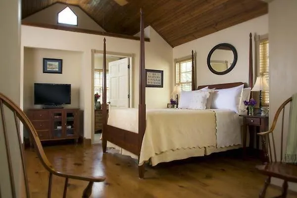 Jacob Rohrbach Inn-1