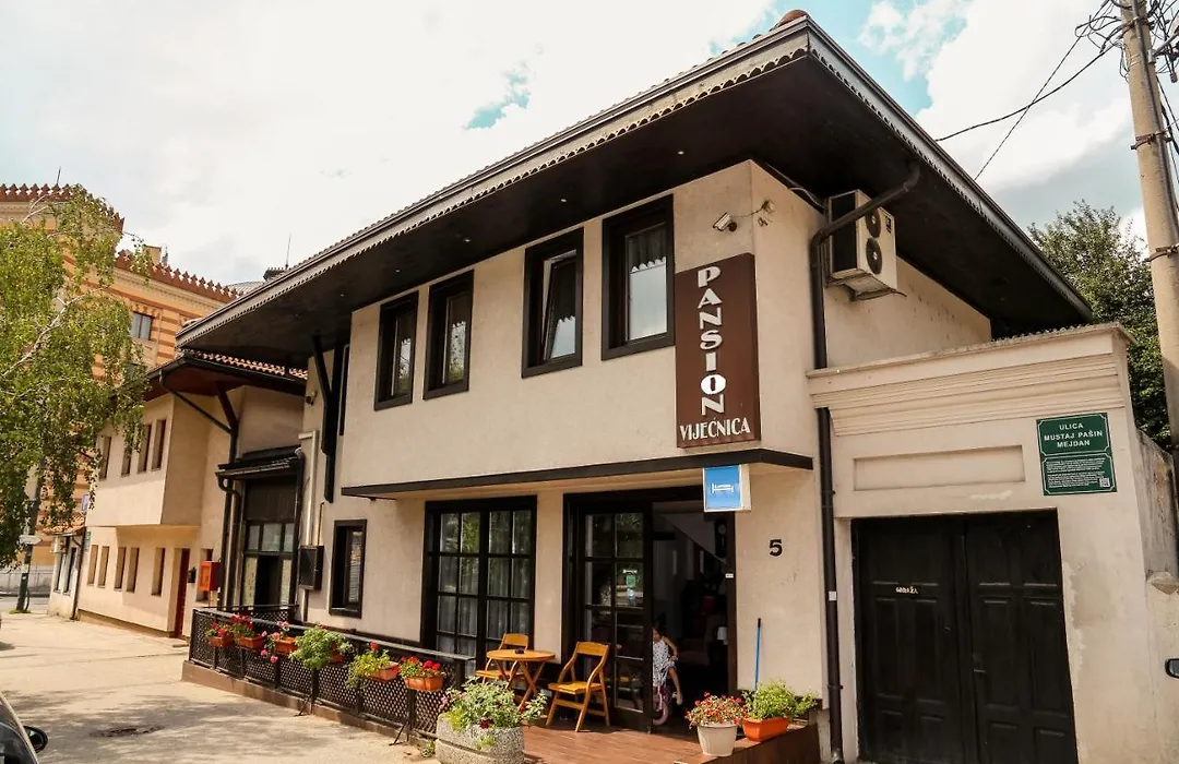 Bed And Breakfast Vijecnica-1