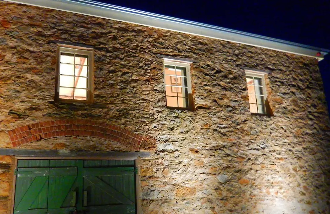 Morialta Barns-1