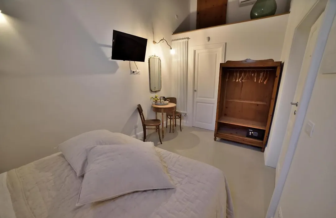 B&B Murex-1