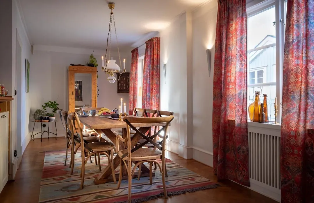 Fregatten Bed & Breakfast-1