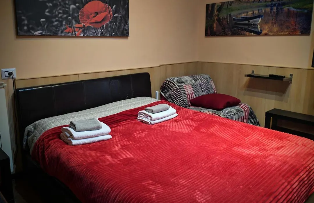 Gina B&B-1