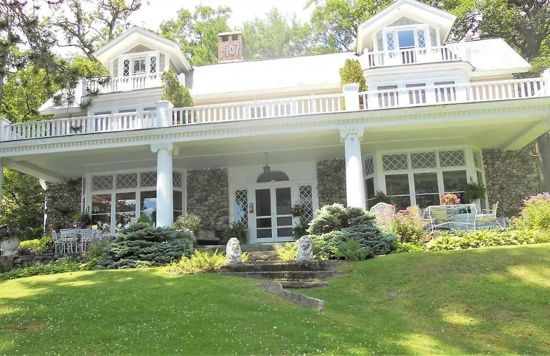 Ruah Bed & Breakfast-1