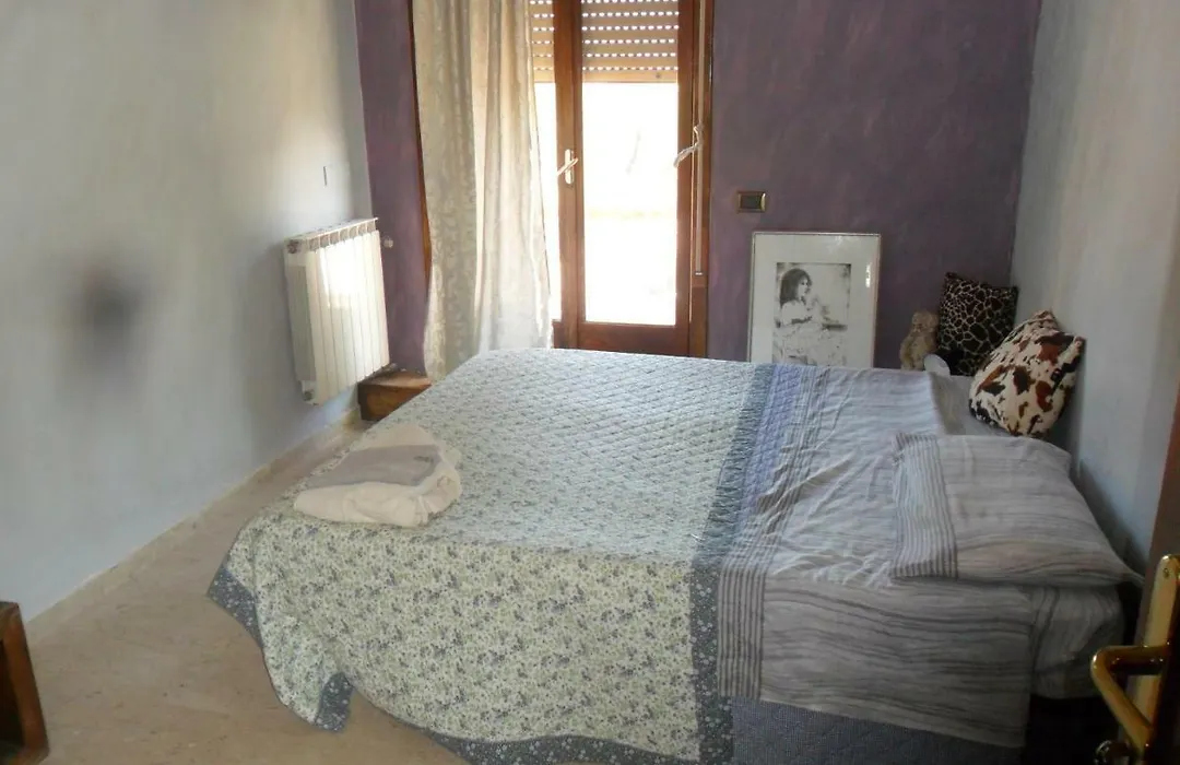 B&B Pinkhouse-1