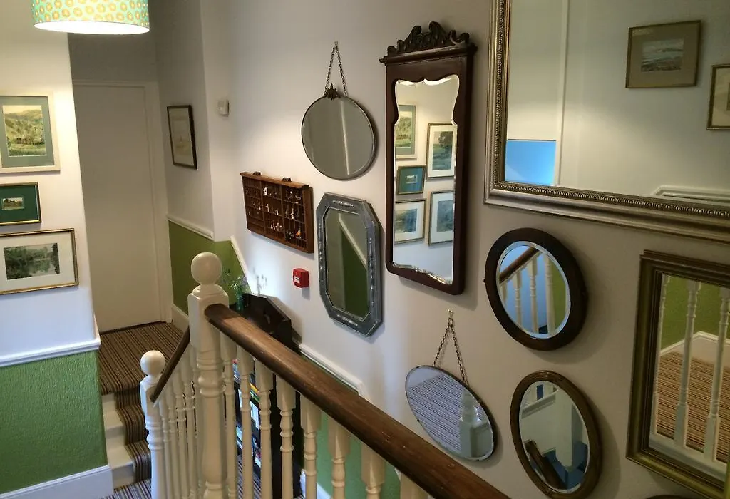 Lyonesse Guest House-1