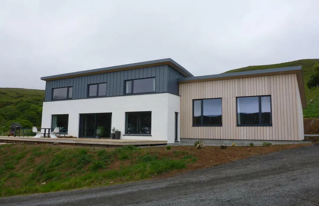 Stones Luxury B&B With Hot Tub And Self-Contained Rooms-1