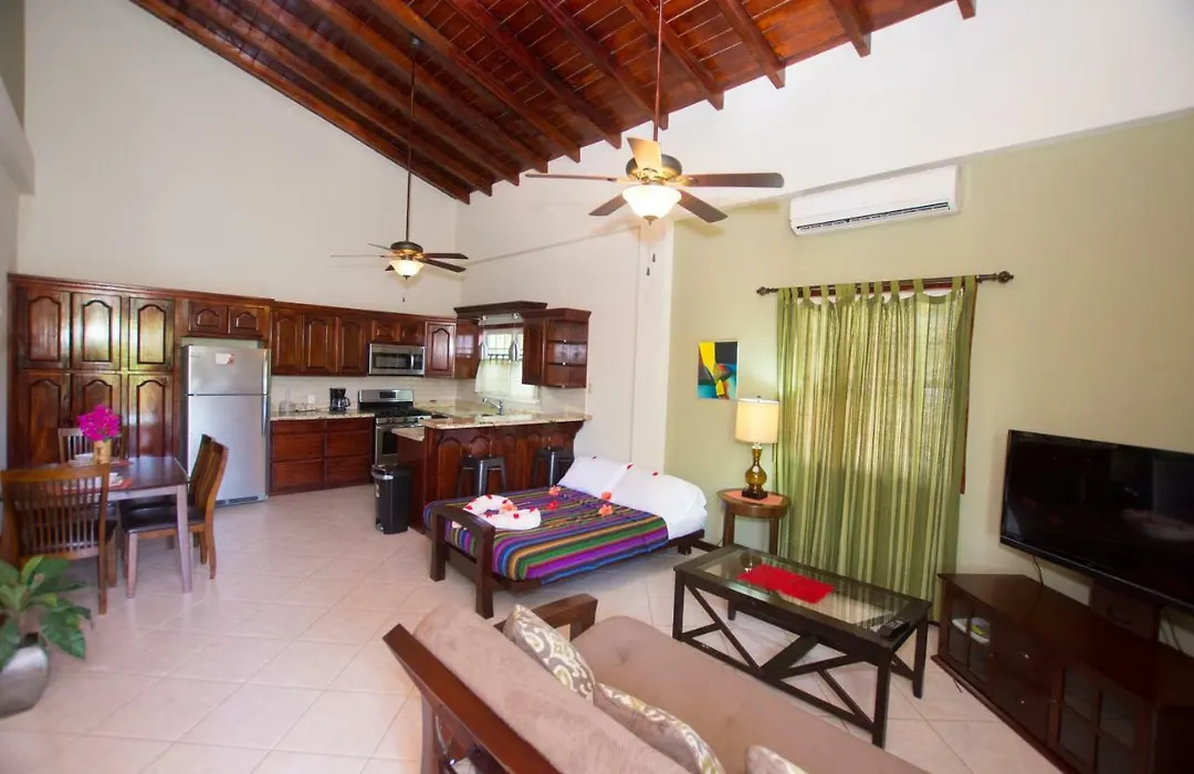 Caribbean Shores Bed & Breakfast-1