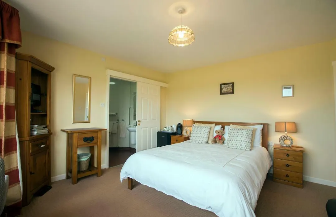 The Hawthorns B & B-1