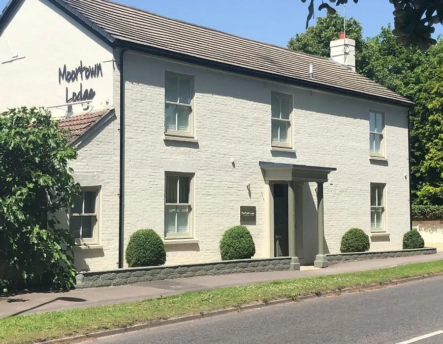 Moortown Lodge B&B-1