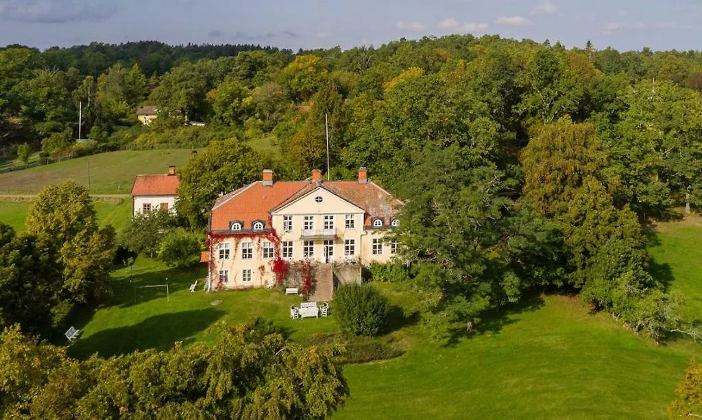 Gamleby Bed & Breakfast-1