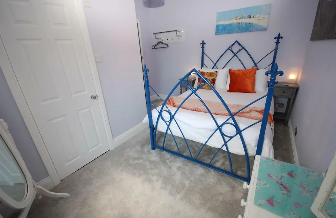 Weymouth Vegan B&B-1
