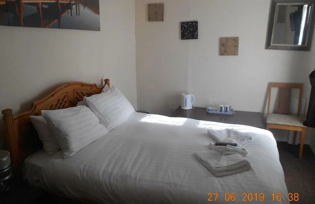 The Glenroy Hotel-1
