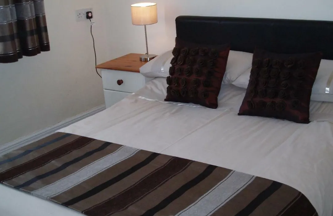 Copper Beech Rooms-1